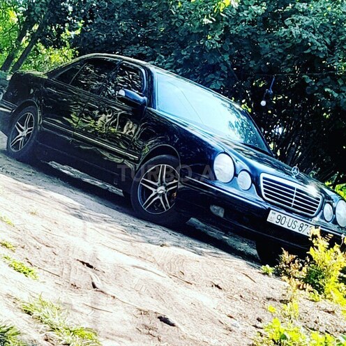 Mercedes E 220 d 1998, 450,000 km - 2.2 l - Füzuli