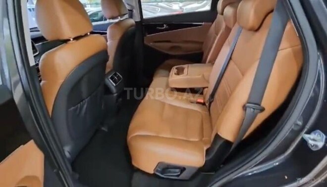 Kia Sorento 2017, 166,460 km - 2.0 l - Bakı