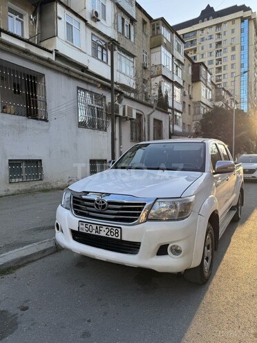 Toyota Hilux 2013, 293,000 km - 2.5 l - Bakı