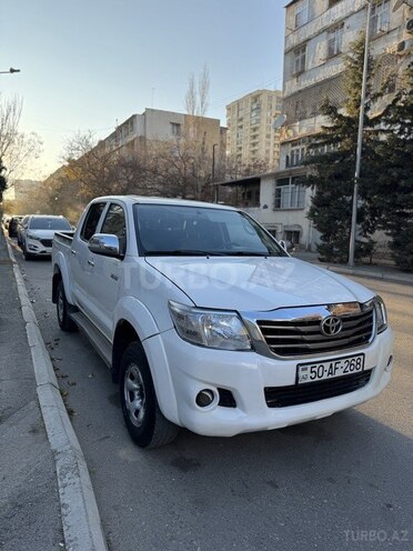 Toyota Hilux 2013, 293,000 km - 2.5 l - Bakı