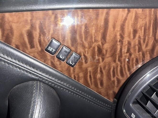 Nissan Patrol 2013, 159,000 km - 5.6 l - Bakı