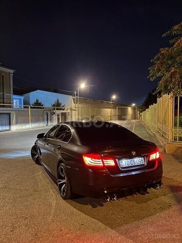 BMW 520 2012, 213,000 km - 2.0 л - Bakı