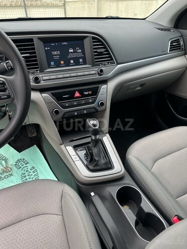 Hyundai Elantra 2016, 122,000 km - 2.0 l - Bakı