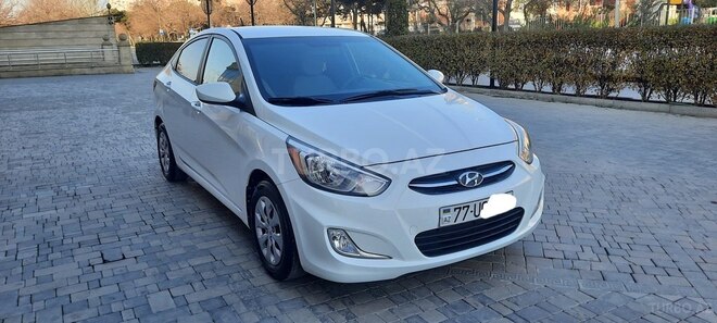 Hyundai Accent 2015, 35,000 km - 1.6 l - Bakı