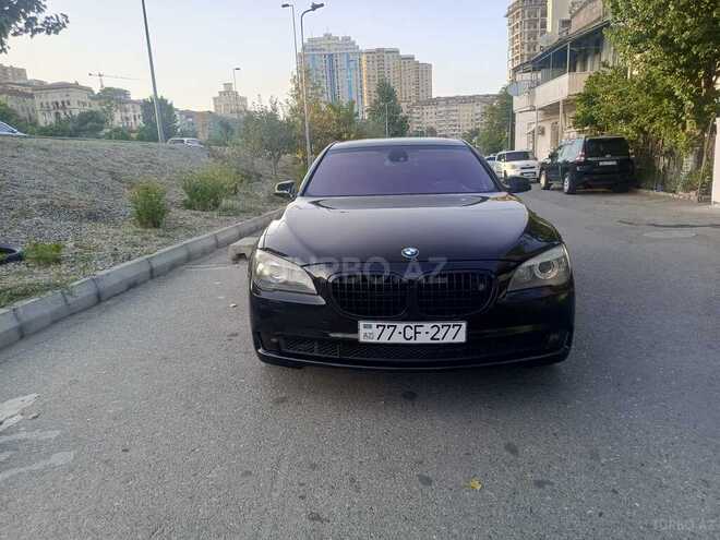 BMW 750 2009, 261,000 km - 4.4 l - Bakı