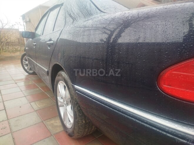 Mercedes E 240 1998, 263,000 km - 2.4 l - Bakı