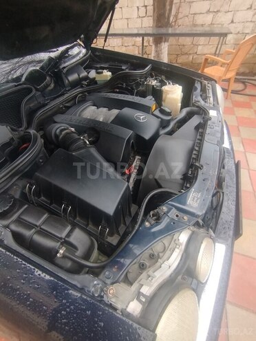 Mercedes E 240 1998, 263,000 km - 2.4 l - Bakı