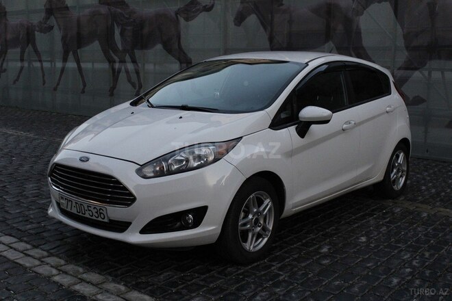 Ford Fiesta 2019, 136,500 km - 1.6 l - Bakı