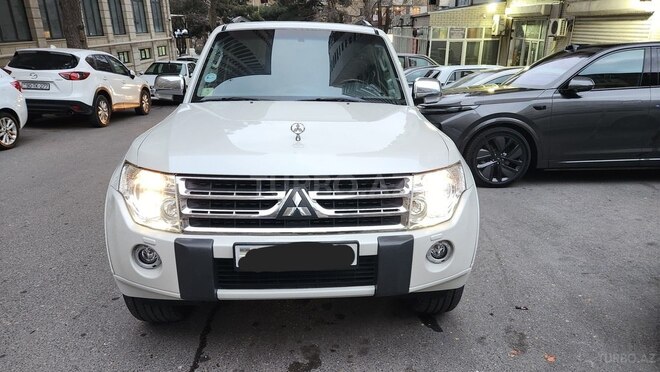 Mitsubishi Pajero 2010, 164,000 km - 3.5 л - Bakı