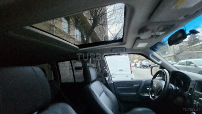 Mitsubishi Pajero 2010, 164,000 km - 3.5 л - Bakı