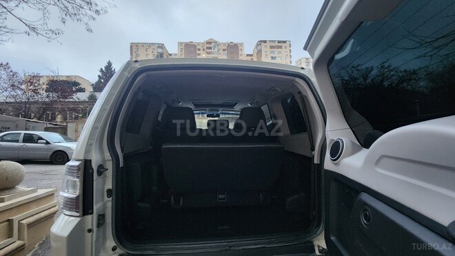 Mitsubishi Pajero 2010, 164,000 km - 3.5 л - Bakı