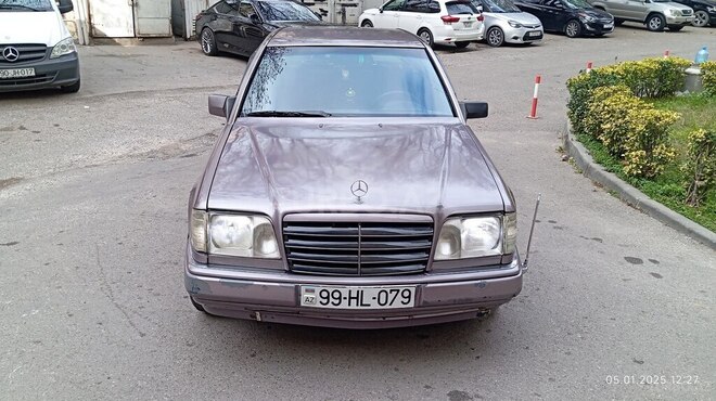 Mercedes E 280 1995, 321,000 km - 2.8 l - Bakı