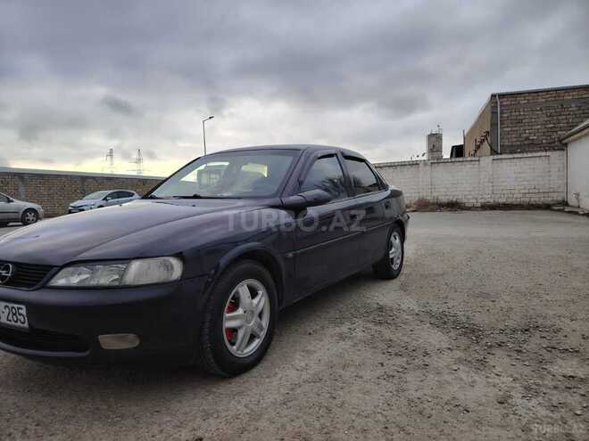 Opel Vectra 1996, 263,237 km - 2.0 l - Sumqayıt