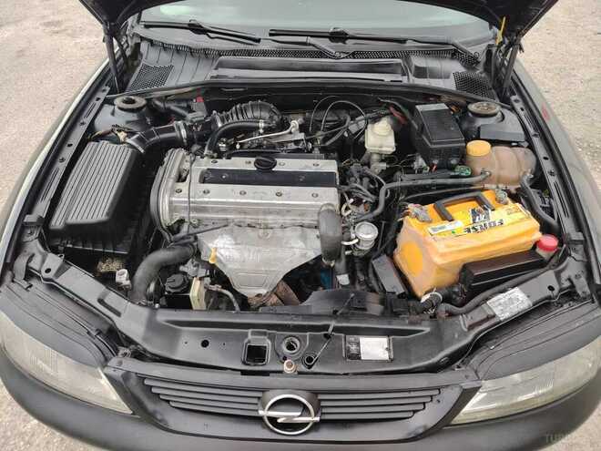 Opel Vectra 1996, 263,237 km - 2.0 l - Sumqayıt