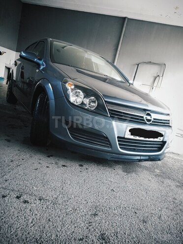 Opel Astra 2006, 298,000 km - 1.3 l - Gəncə