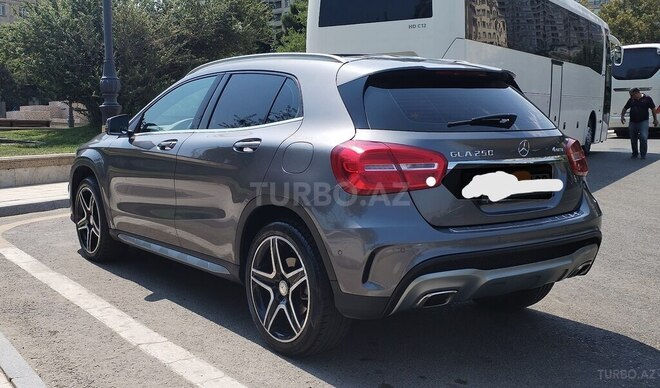 Mercedes GLA 250 2015, 120,000 km - 2.0 л - Bakı