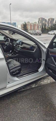 BMW 528 2014, 239,945 km - 2.0 л - Bakı
