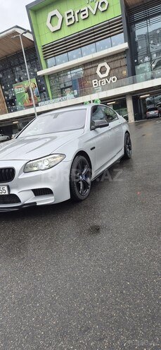 BMW 528 2014, 239,945 km - 2.0 л - Bakı