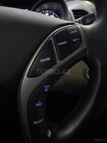 Hyundai Elantra 2015, 199,500 km - 1.8 l - Sumqayıt