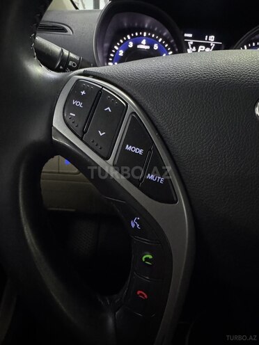 Hyundai Elantra 2015, 199,500 km - 1.8 l - Sumqayıt