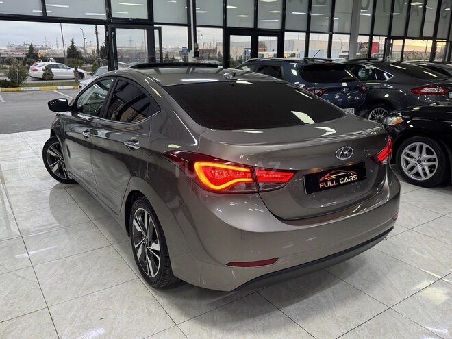 Hyundai Elantra 2015, 199,500 km - 1.8 l - Sumqayıt