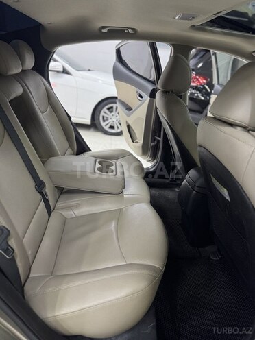 Hyundai Elantra 2015, 199,500 km - 1.8 l - Sumqayıt
