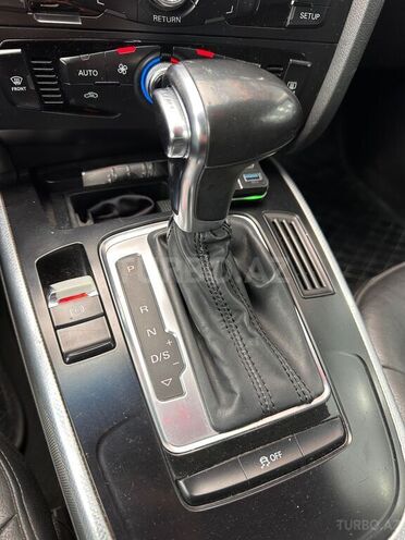 Audi A4-14