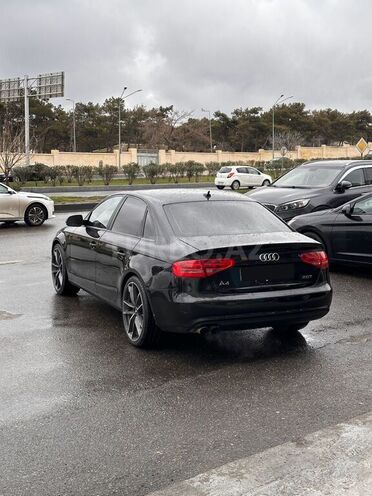 Audi A4-5