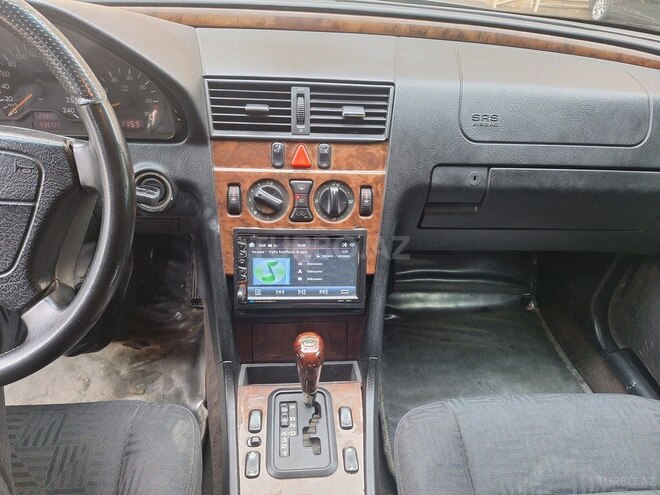 Mercedes C 180 1997, 380,000 km - 1.8 l - Bakı
