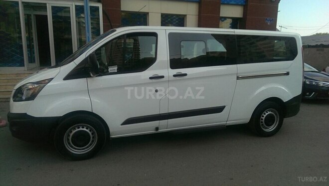 Ford Tourneo Custom 2015, 340,000 km - 2.2 l - Bakı