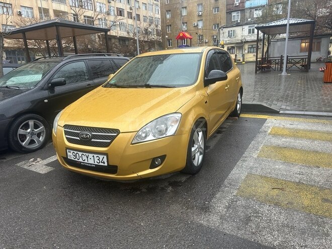 Kia Ceed 2009, 280,000 km - 1.6 л - Bakı