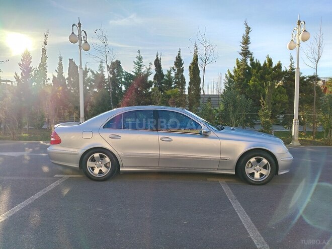 Mercedes E 320 2002, 348,000 km - 3.2 l - Bakı