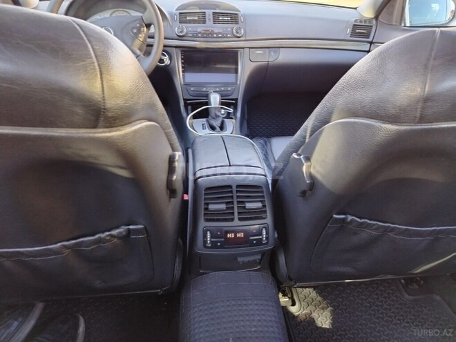 Mercedes E 320 2002, 348,000 km - 3.2 l - Bakı