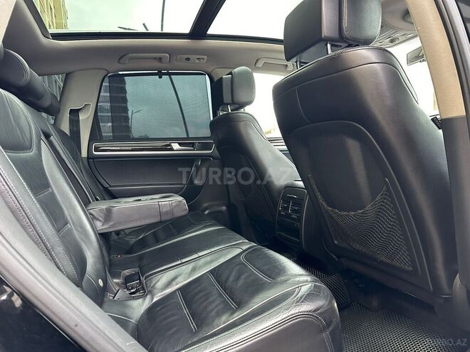 Volkswagen Touareg 2013, 241,436 km - 3.6 л - Bakı
