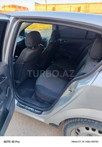 Opel Astra 2006, 250,000 km - 1.4 л - Xaçmaz