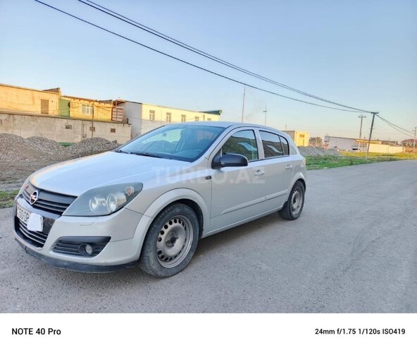 Opel Astra 2006, 250,000 km - 1.4 л - Xaçmaz