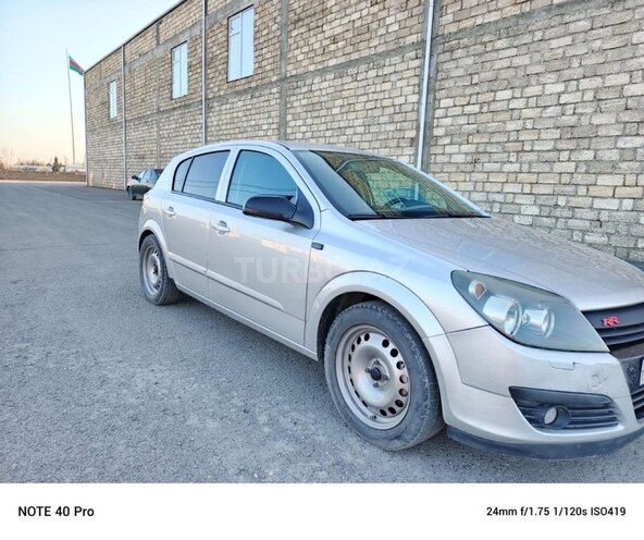 Opel Astra 2006, 250,000 km - 1.4 л - Xaçmaz