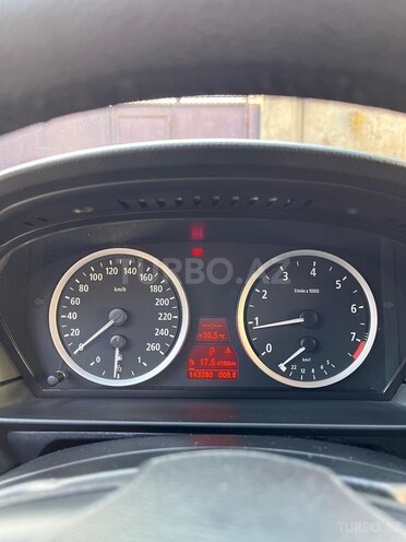 BMW 525-11