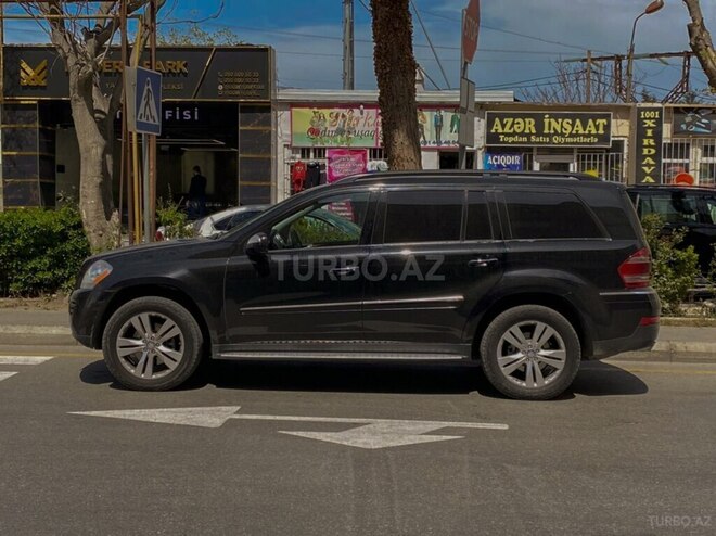 Mercedes GL 450 4MATIC 2009, 266,000 km - 4.7 l - Bakı