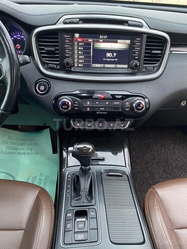 Kia Sorento 2015, 180,587 km - 2.0 l - Bakı