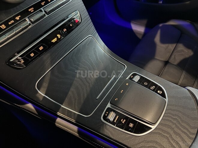 Mercedes  2020, 88,450 km - 2.0 l - Bakı