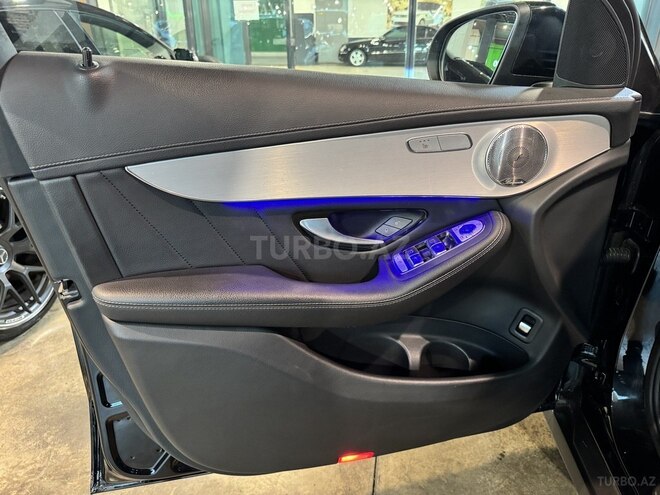 Mercedes  2020, 88,450 km - 2.0 l - Bakı