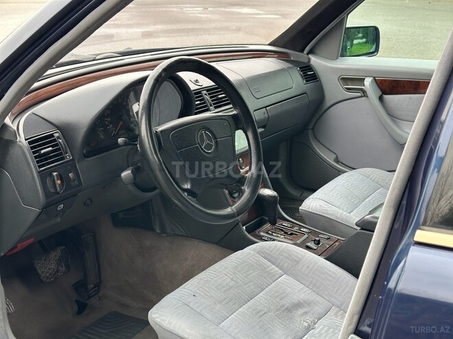 Mercedes C 220 d 1998, 602,563 km - 2.2 l - Saatlı