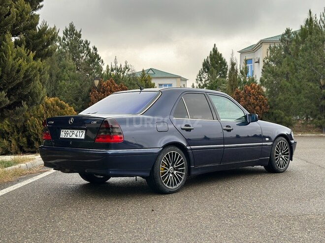Mercedes C 220 d 1998, 602,563 km - 2.2 l - Saatlı