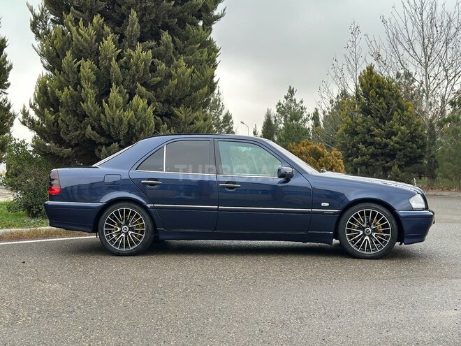 Mercedes C 220 d 1998, 602,563 km - 2.2 l - Saatlı
