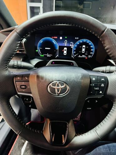 Toyota Camry 2024, 3,599 km - 2.0 л - Bakı