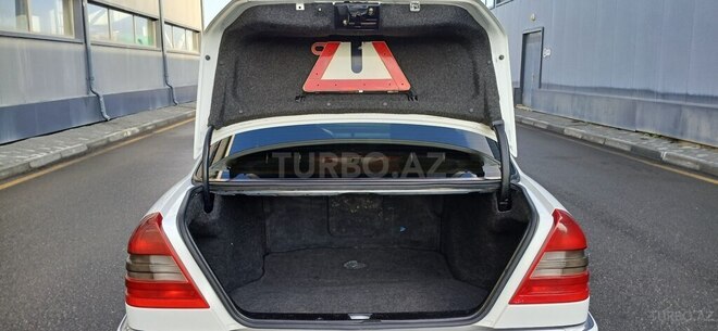 Mercedes C 180 1995, 340,523 km - 1.8 l - Tovuz