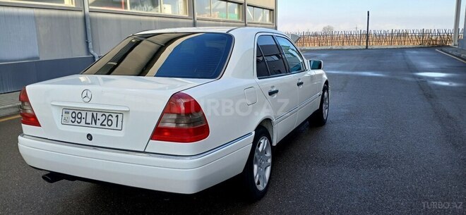 Mercedes C 180 1995, 340,523 km - 1.8 l - Tovuz