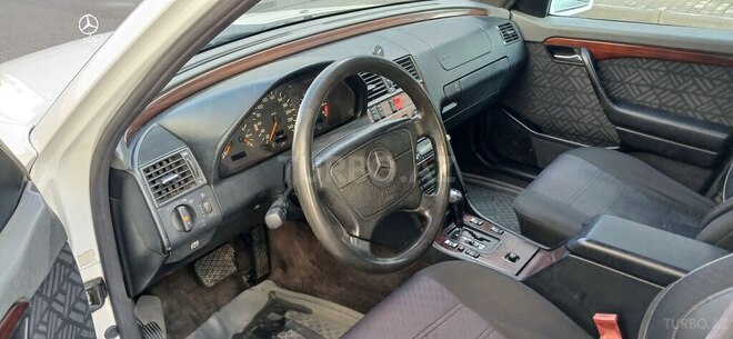 Mercedes C 180 1995, 340,523 km - 1.8 l - Tovuz
