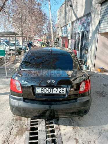 Kia Rio 2008, 215,000 km - 1.4 l - Gəncə